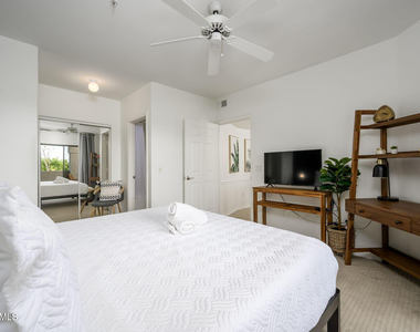 15095 N Thompson Peak Parkway - Photo Thumbnail 6