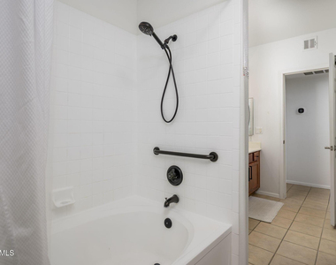 15095 N Thompson Peak Parkway - Photo Thumbnail 9