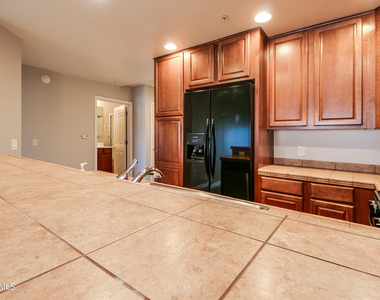 5450 E Deer Valley Drive - Photo Thumbnail 4