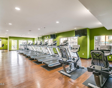 5450 E Deer Valley Drive - Photo Thumbnail 31