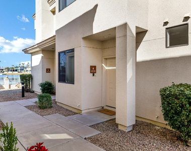 8270 N Hayden Road - Photo Thumbnail 45