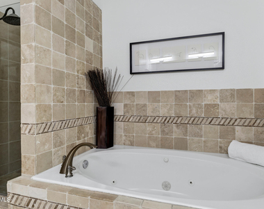 8270 N Hayden Road - Photo Thumbnail 19