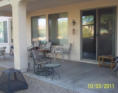 21640 N Casa Royale Drive - Photo Thumbnail 1