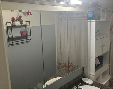 4214 W Lewis Avenue - Photo Thumbnail 9