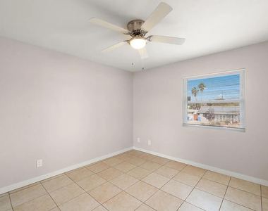 4211 E Palm Lane - Photo Thumbnail 26