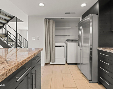 6909 E Osborn Road - Photo Thumbnail 25