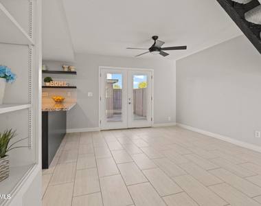 6909 E Osborn Road - Photo Thumbnail 22