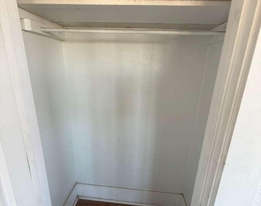1165 E 10th Street - Photo Thumbnail 16