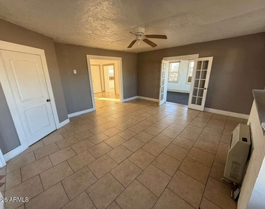 1165 E 10th Street - Photo Thumbnail 18
