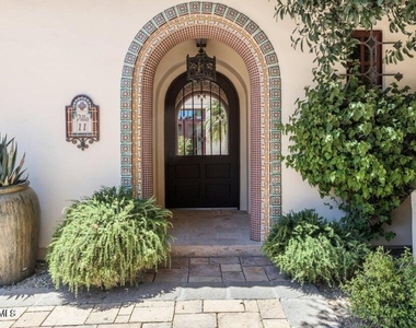 4949 E Lincoln Drive - Photo Thumbnail 4