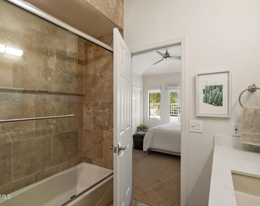 7272 E Gainey Ranch Road - Photo Thumbnail 17