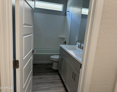 10212 W Alex Avenue - Photo Thumbnail 24