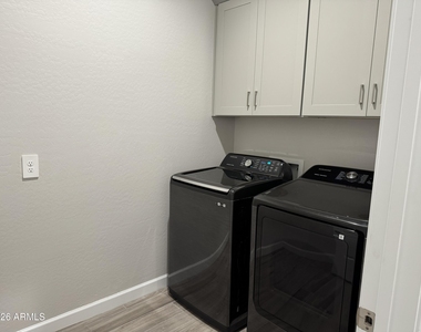 10212 W Alex Avenue - Photo Thumbnail 30