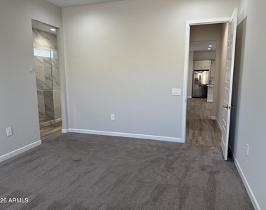 10212 W Alex Avenue - Photo Thumbnail 40