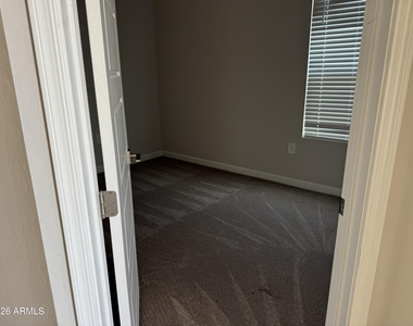 10212 W Alex Avenue - Photo Thumbnail 10