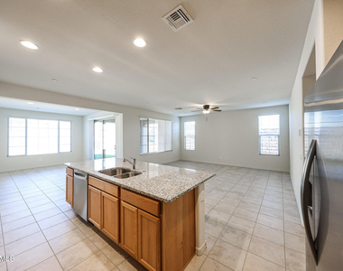 13438 W Copperleaf Lane - Photo Thumbnail 3