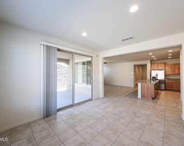 13438 W Copperleaf Lane - Photo Thumbnail 4