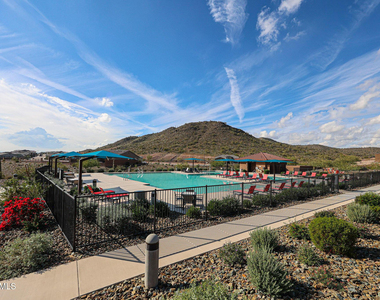 13438 W Copperleaf Lane - Photo Thumbnail 21