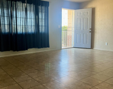 2315 W Butler Drive - Photo Thumbnail 1