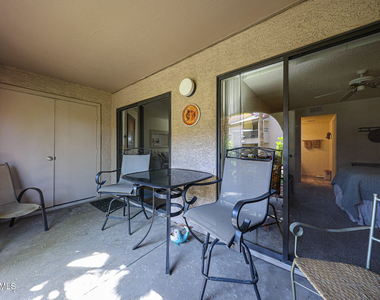 9430 E Mission Lane - Photo Thumbnail 23