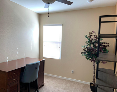 22407 W Morning Glory Street - Photo Thumbnail 17
