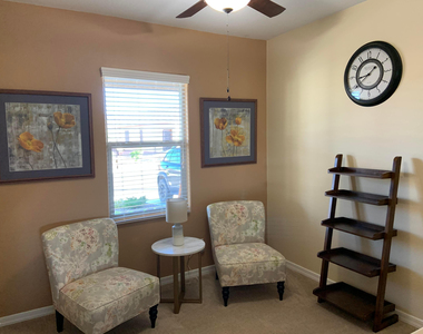 22407 W Morning Glory Street - Photo Thumbnail 4