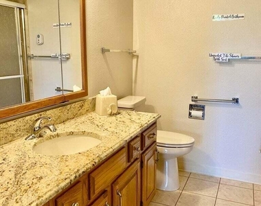 10330 W Thunderbird Boulevard - Photo Thumbnail 6