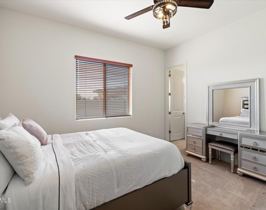 4689 N 183rd Avenue - Photo Thumbnail 16