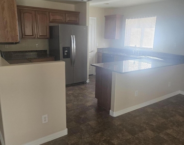 21806 W Cocopah Street - Photo Thumbnail 1