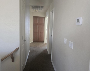 21806 W Cocopah Street - Photo Thumbnail 7