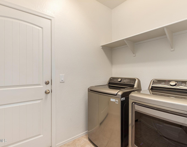 7503 S 12th Avenue - Photo Thumbnail 24