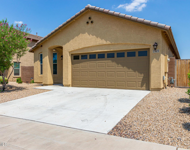 7503 S 12th Avenue - Photo Thumbnail 2