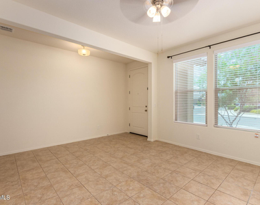 7503 S 12th Avenue - Photo Thumbnail 5