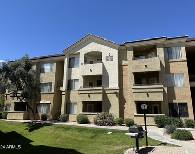 18416 N Cave Creek Road - Photo Thumbnail 17