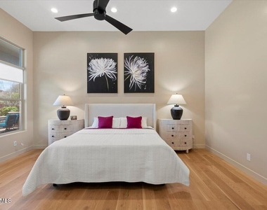 33667 N 78th Place - Photo Thumbnail 8