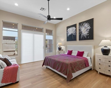 33667 N 78th Place - Photo Thumbnail 29