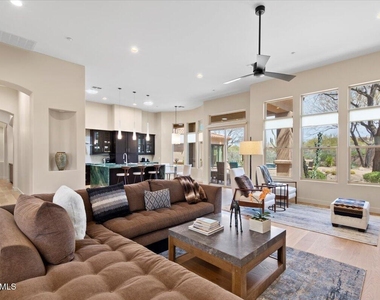 33667 N 78th Place - Photo Thumbnail 5