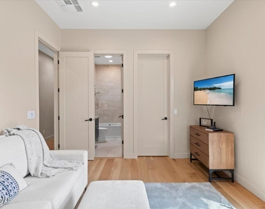 33667 N 78th Place - Photo Thumbnail 35