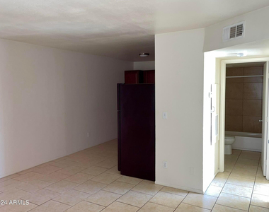 2417 W Campbell Avenue - Photo Thumbnail 4