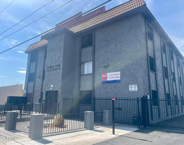 2417 W Campbell Avenue - Photo Thumbnail 15