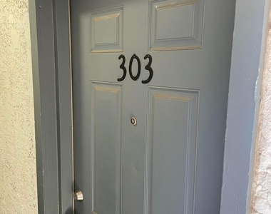 2417 W Campbell Avenue - Photo Thumbnail 9