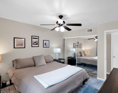 3500 N Hayden Road - Photo Thumbnail 11
