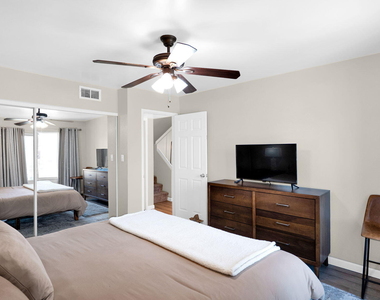 3500 N Hayden Road - Photo Thumbnail 12