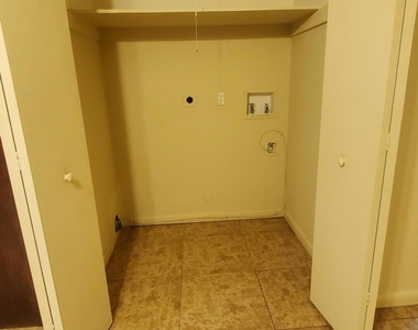4776 W Via Cynthia - Photo Thumbnail 25