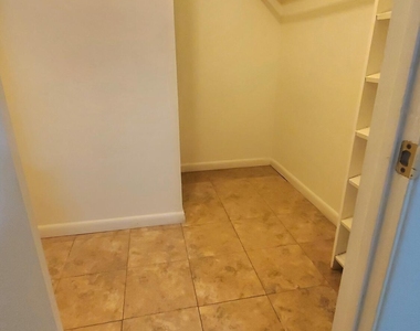 4776 W Via Cynthia - Photo Thumbnail 16