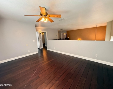 6425 W Desert Hollow Drive - Photo Thumbnail 21