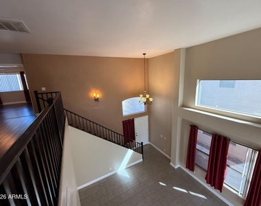 6425 W Desert Hollow Drive - Photo Thumbnail 24