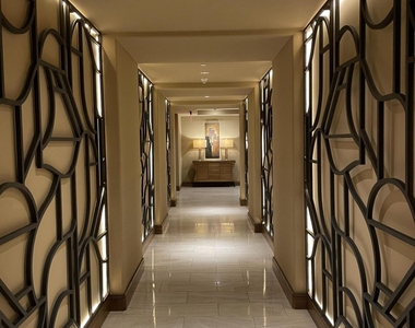7175 E Camelback Road - Photo Thumbnail 28
