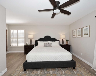 6249 N 78th Street - Photo Thumbnail 15