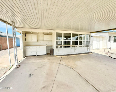 11013 N 110th Drive - Photo Thumbnail 26